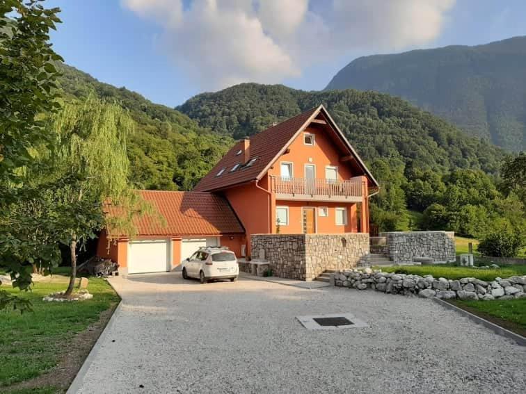 Pocitniska Hisa Nad Soco Βίλα Bovec Εξωτερικό φωτογραφία